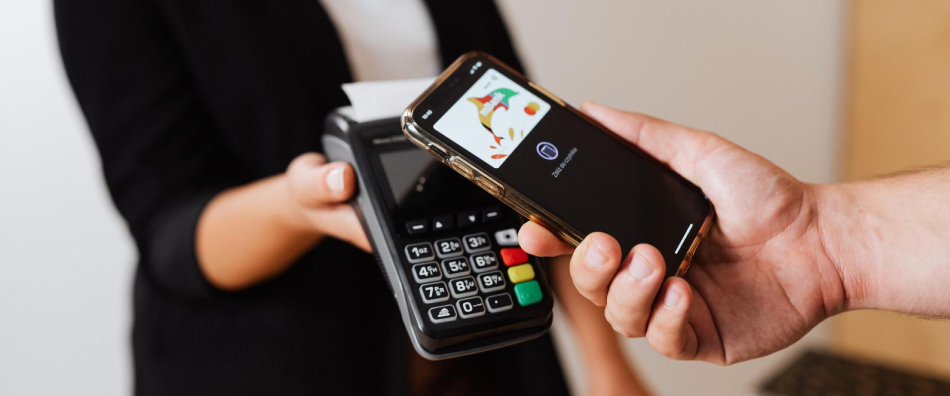 Érinteni vagy nem érinteni: biztonságosabbak az NFC-fizetések? (X)
