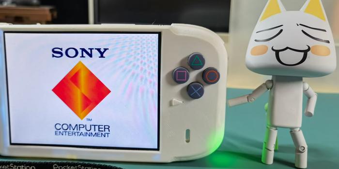 Gaming - A Sony helyett egy random modder alkotta meg a tökéletes kézi PlayStation konzolt