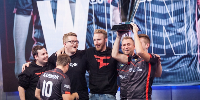 CS:GO - A FaZe elképesztő comeback-kel győzte le a dánokat az ELEAGUE Premier döntőjében