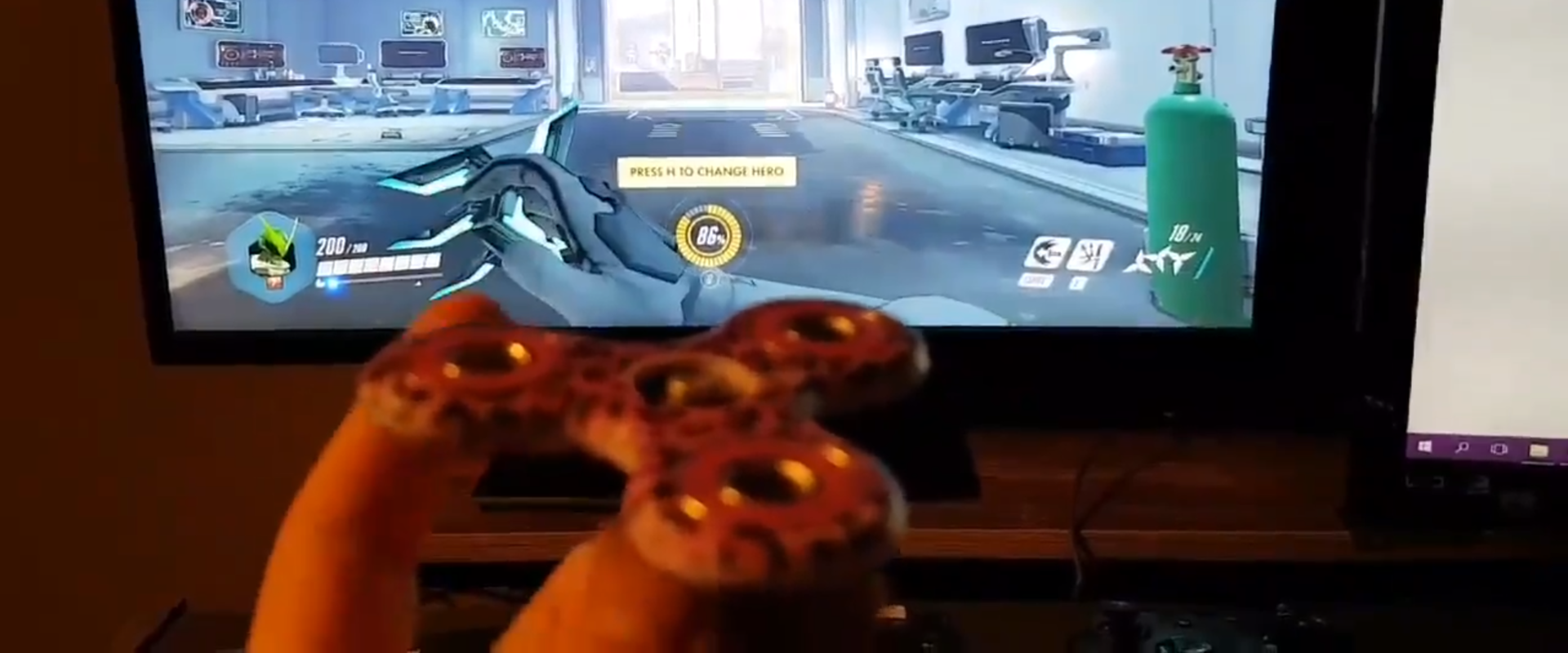 A Fidget Spinner az ultimate Genji kontroller!