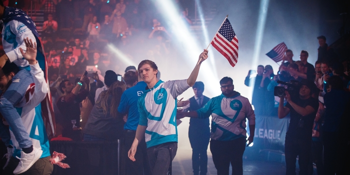 CS:GO - Mégsem hagyja ott a Cloud9-t Skadoodle