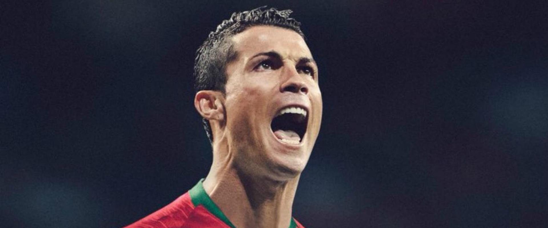 Nincs meglepetés - a portugál marad a FIFA19 borítóján