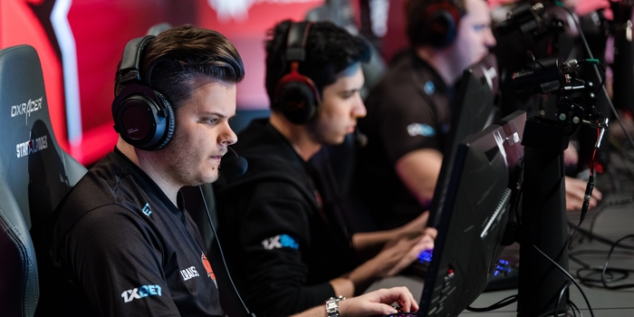 CS:GO - DeadFox: Az SG akár új meta lehet