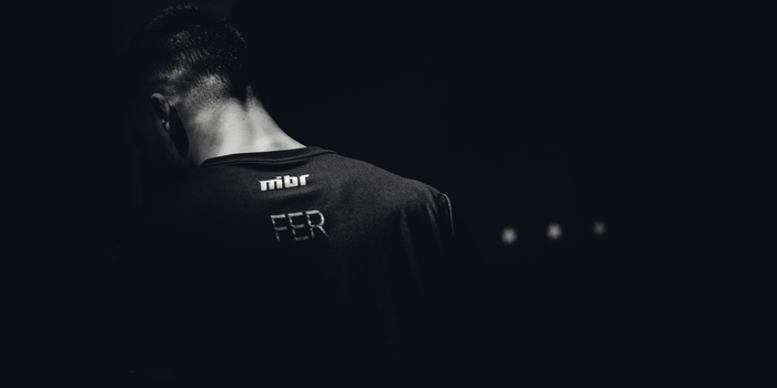 CS:GO - Kisebb komplikációk után remekül sikerült Fer fülműtétje!