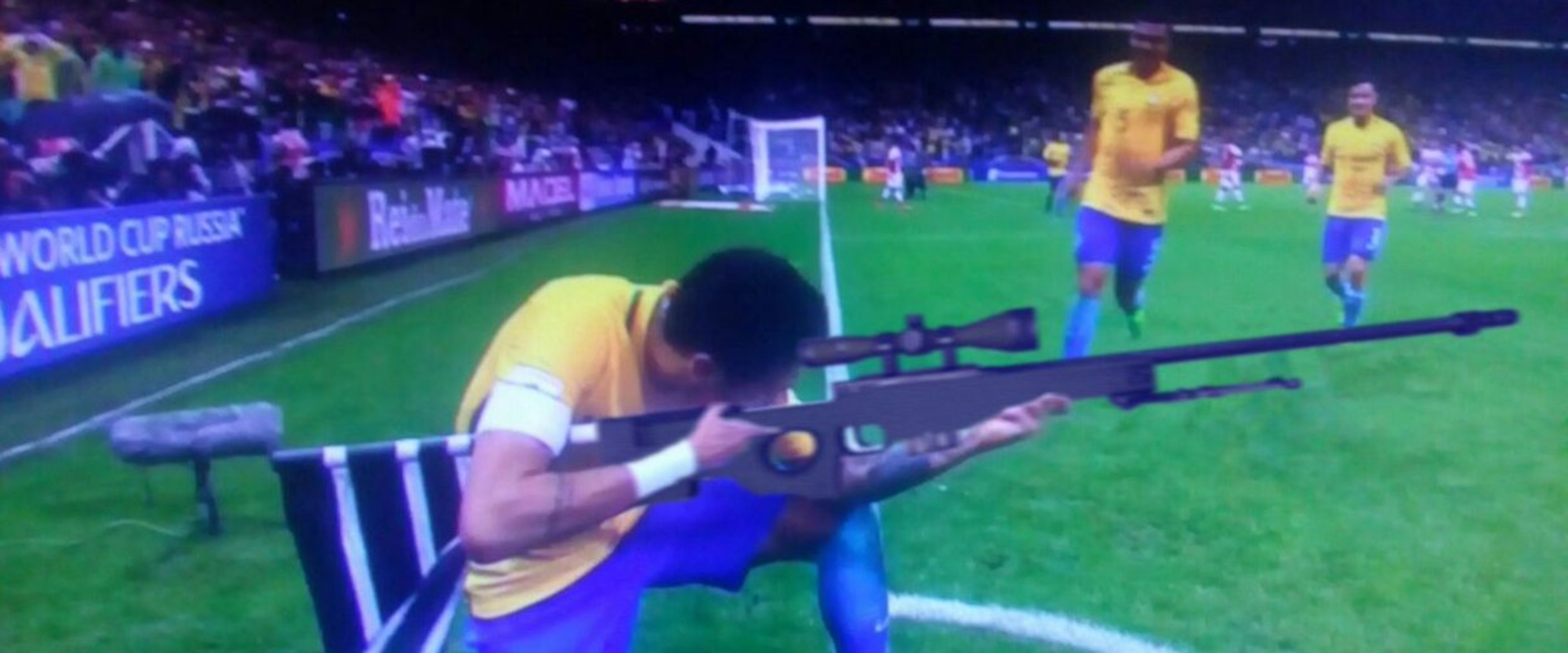 VIDEÓ: Nem csak lábbal, AWP-vel is brutális Neymar, 1v5-ben a végén még a kés is befért neki