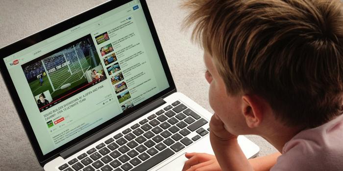 Gaming - Lassan tölt be a YouTube? A reklámblokkoló lesz a ludas