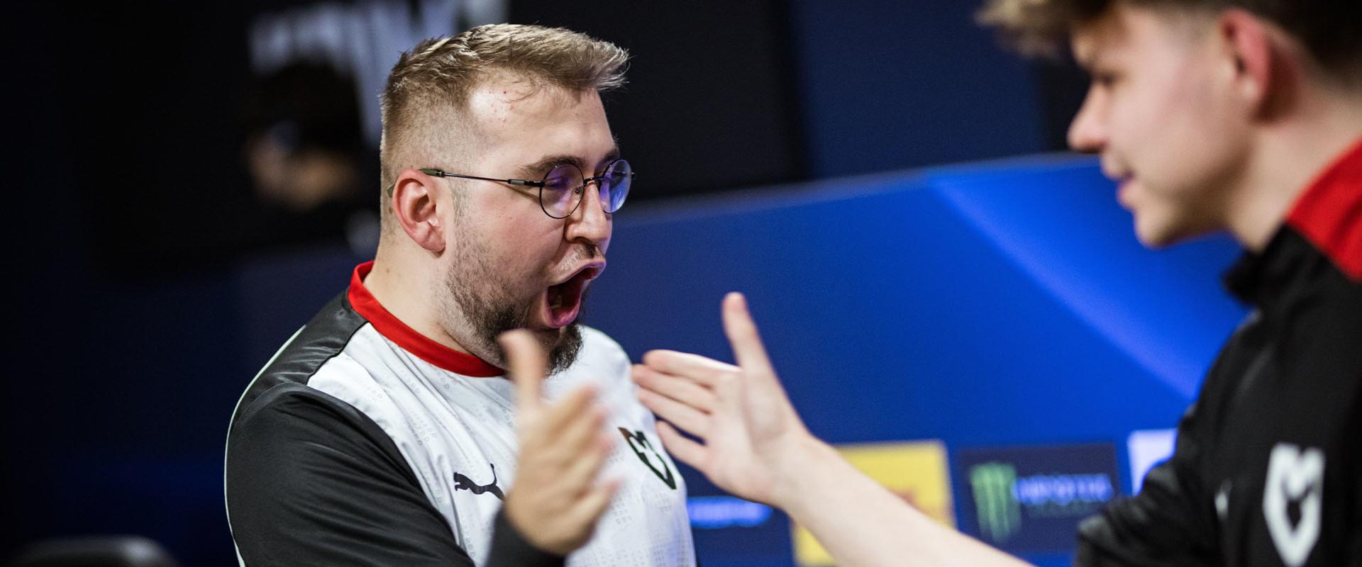 IEM Katowice: Torzsiék a rájátszásba, a Vitality a reptérre jutott ki