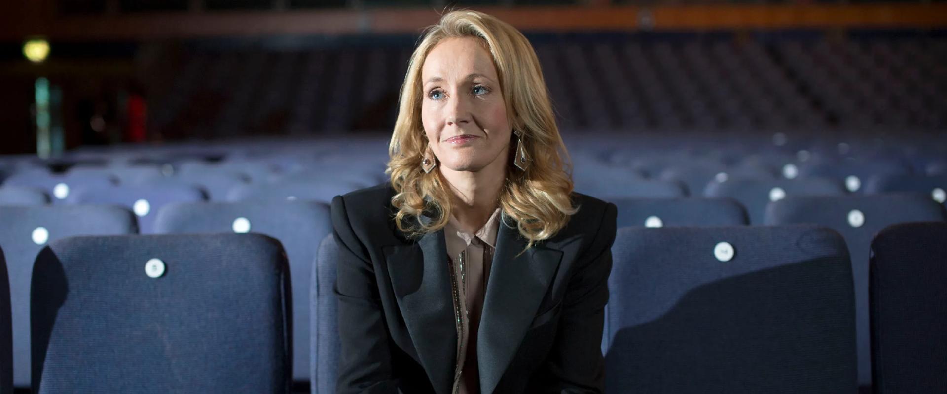 J. K. Rowling most egy hírportálba szállt bele a transzneműek miatt