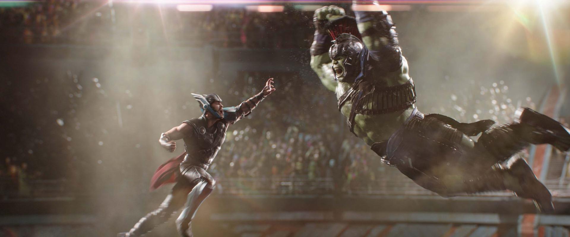 A végtelen kövek után ékszereket rabolna Hulk és Thor
