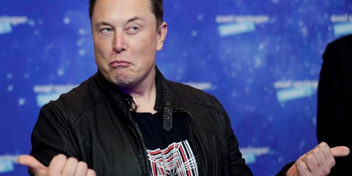 Gaming - Elon Musk törli a félkövér betűtípust az X idővonalán, mert kifolyik tőle a szeme