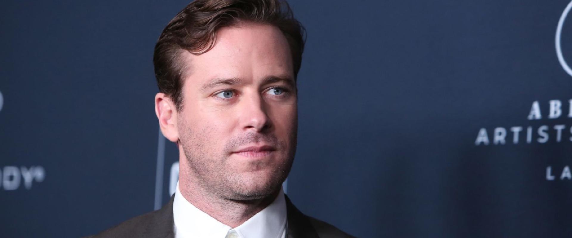 A korábban kannibalizmussal is vádolt Armie Hammer új filmmel tér vissza