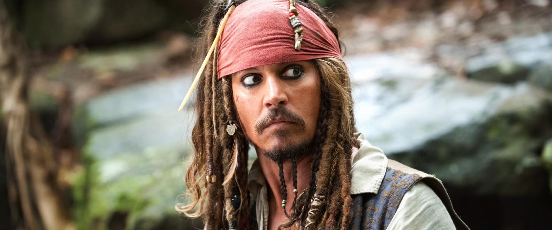 Depp-ressziós a Disney, ezért két Karib-tenger kalózai filmen is dolgoznak