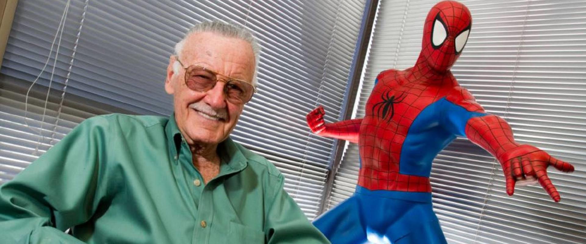 Eladó Stan Lee hét fürdőszobás, félhektáros vityillója