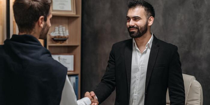 Üzlet - Időnként minden vállalkozásnak kell egy kis támogatás