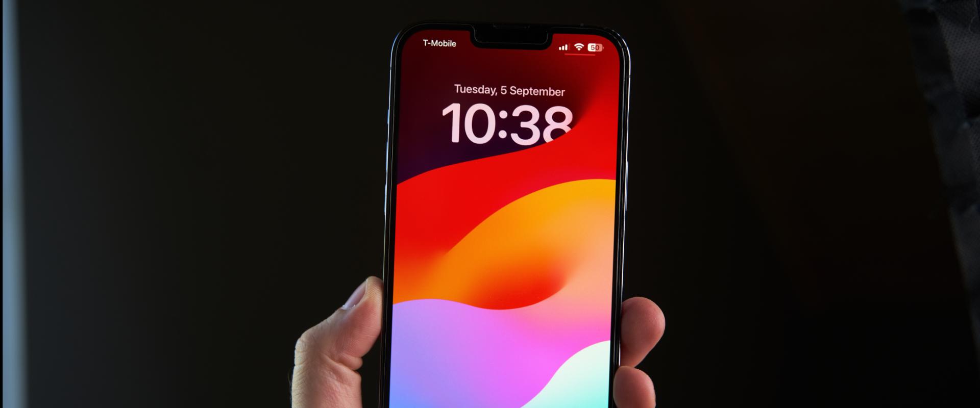 Éjjel-nappal töltőn lehet a leheletvékony iPhone – szó szerint