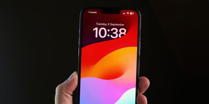 Gaming - Éjjel-nappal töltőn lesz a leheletvékony iPhone – szó szerint