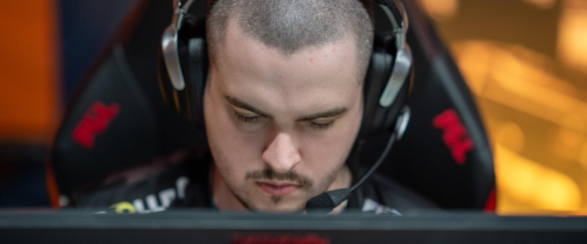 Utolsó muskétását is eleresztette a FaZe, de van egy s1mple megoldás karrigan tarsolyában