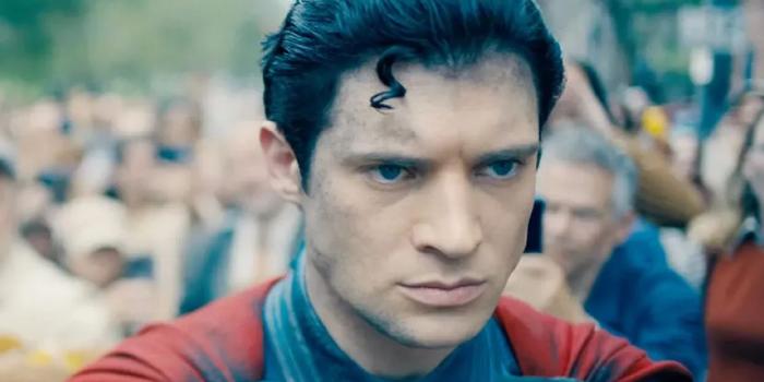 Film és Sorozat - Superman nem pislog, jó? Változott egy apró részlet a korábbi előzeteshez képest