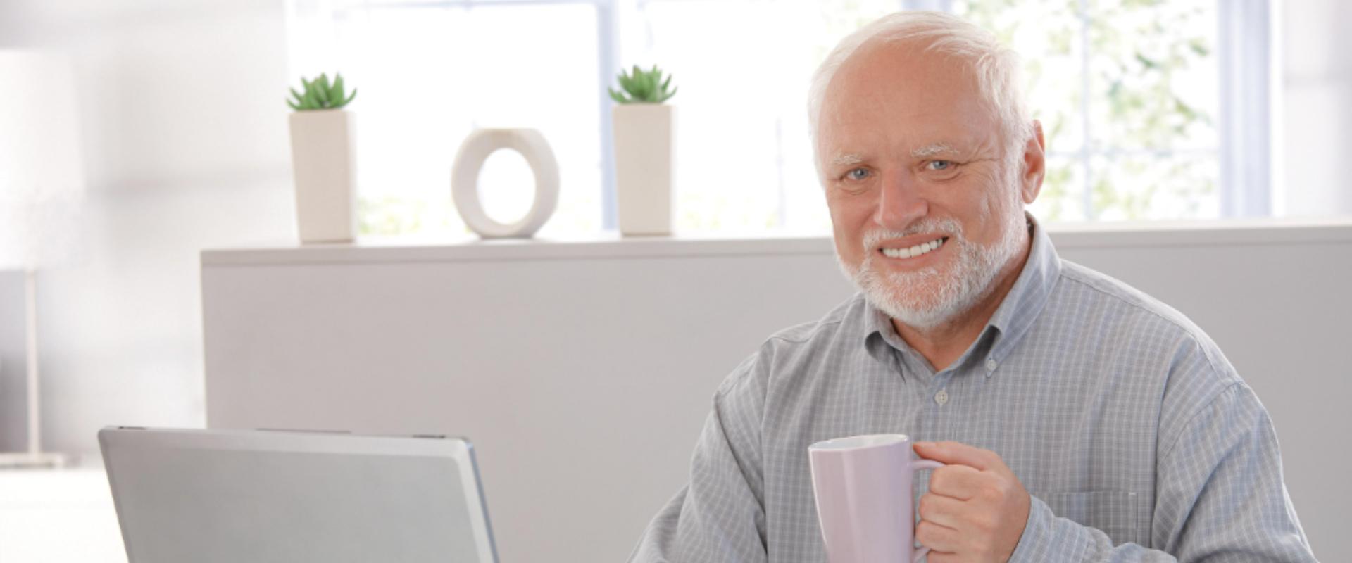 Hide the Pain Harold rendőrként igyekszik betartatni a törvényt
