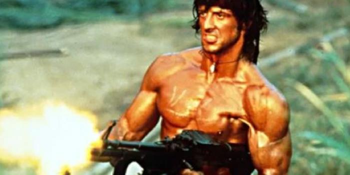 Film és Sorozat - A gyilkológép születése – előzményfilmet kap a Rambo