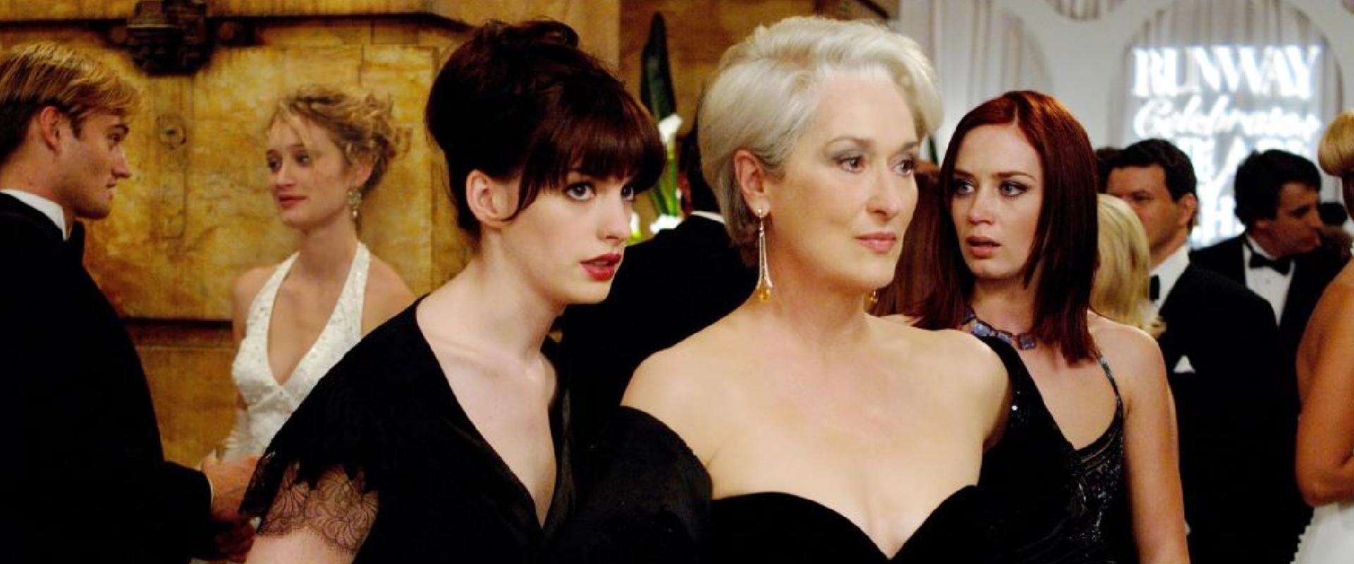 Miranda Priestly a Bosszúállókat is kigolyózta: Az ördög Pradát visel 2 jön a mozikba az Ítéletnap helyett