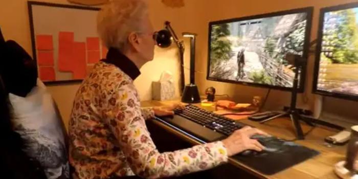 Gaming - 9 esztendő után váltott játékot a 89 éves videós, Skyrim nagyi