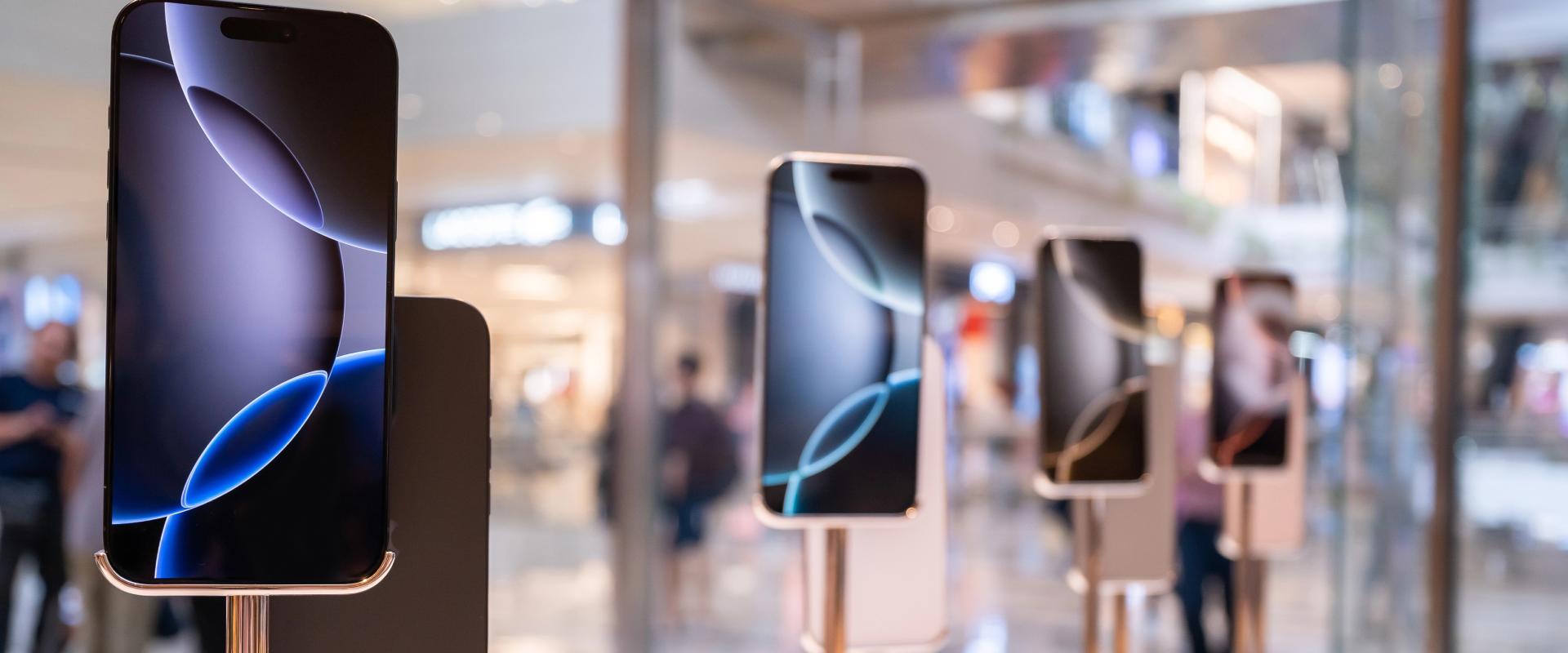 Ezekre a mobilokra lesz elérhető az iOS 26