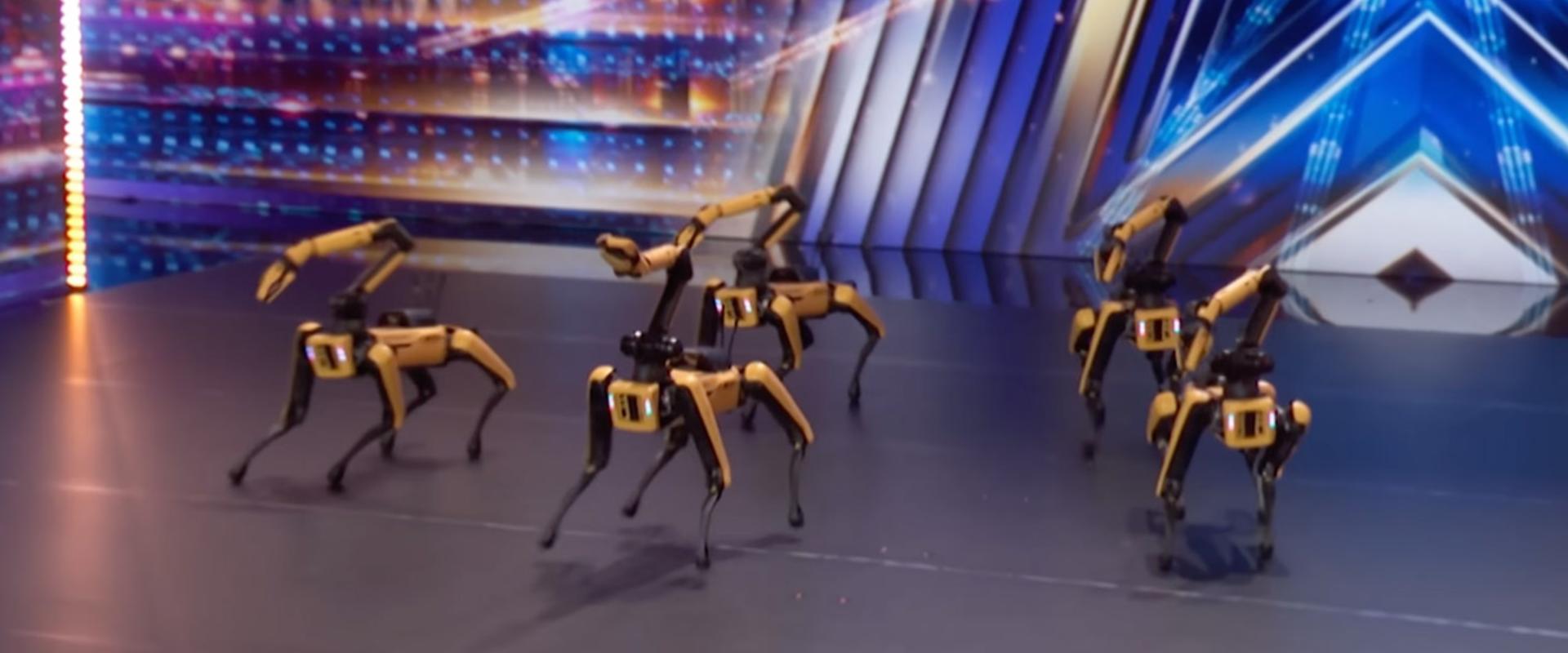 Táncoló robotkutyák taroltak az America's Got Talent színpadán – videó