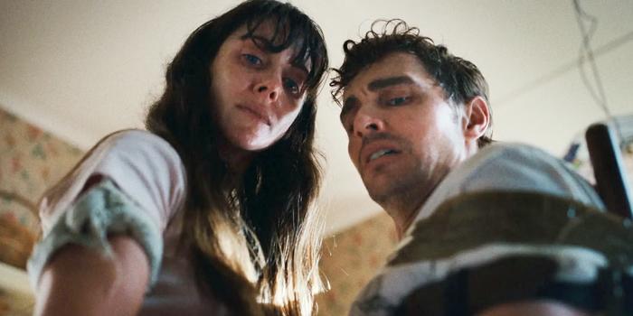 Film és Sorozat - Plágiumper fenyegeti Dave Franco és Alison Brie testhorrorját, a Togethert