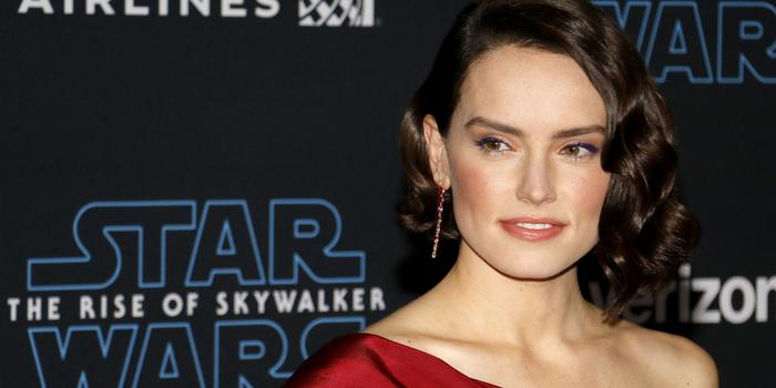 Film és Sorozat - Skywalker mélyrepülése, szomorú dolog történt Rey Star Wars filmjével