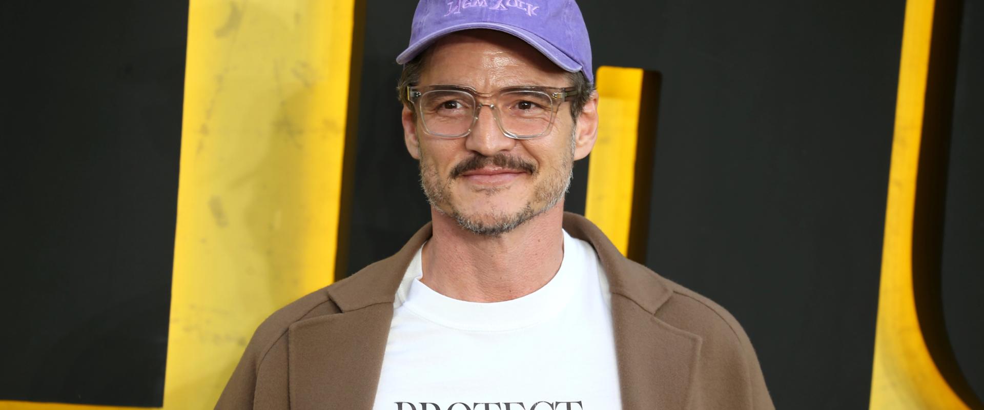 Pedro Pascal újra beszólt Rowlingnak: „A zaklatóktól felfordul a gyomrom