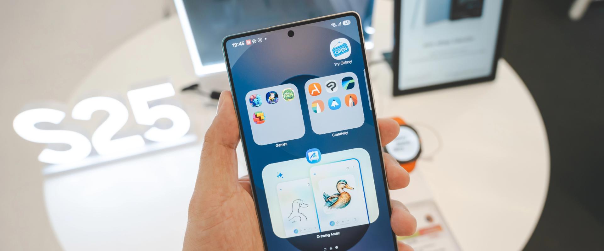 Lehetséges, hogy nem is lesz Samsung Galaxy S26 alapmodell