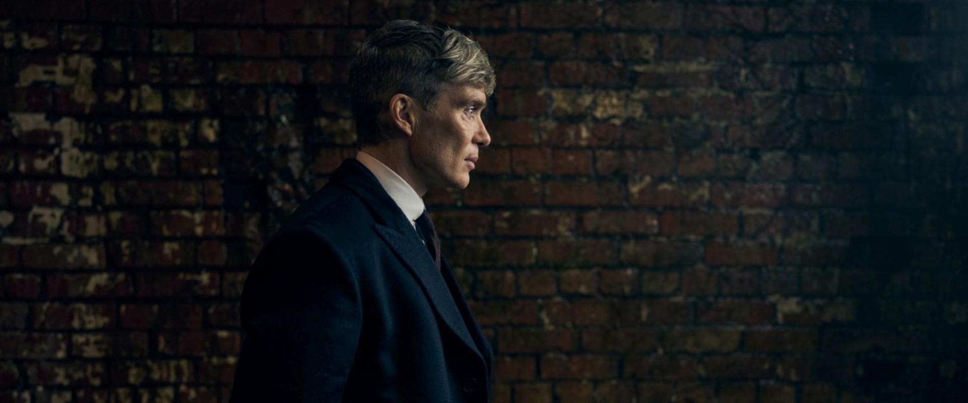 A Peaky Blinders alkotója veti papírra az Amazon-korszak első James Bondját