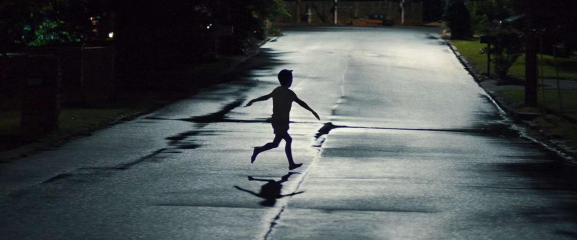 Újra kocoghatnak a gyerekek, előzményfilm készülhet a Fegyverekhez