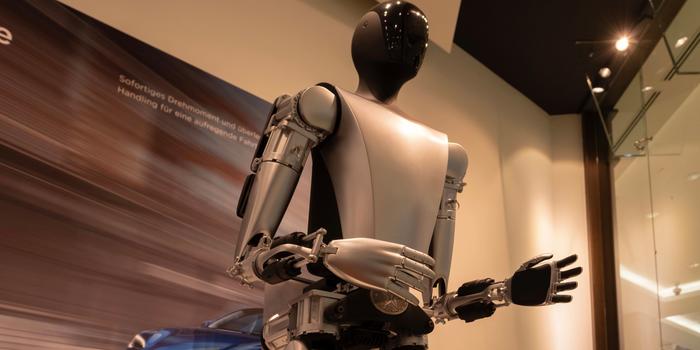 Gaming - Beégett Elon Musk humanoid robotja – videó