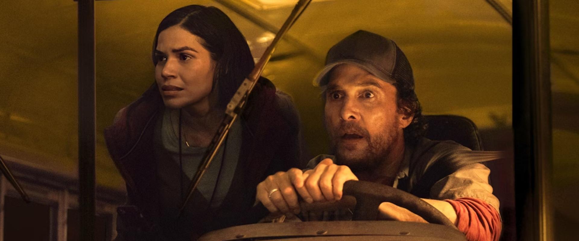 Matthew McConaughey hős buszsofőrje gyerekeket ment meg a lángok elől