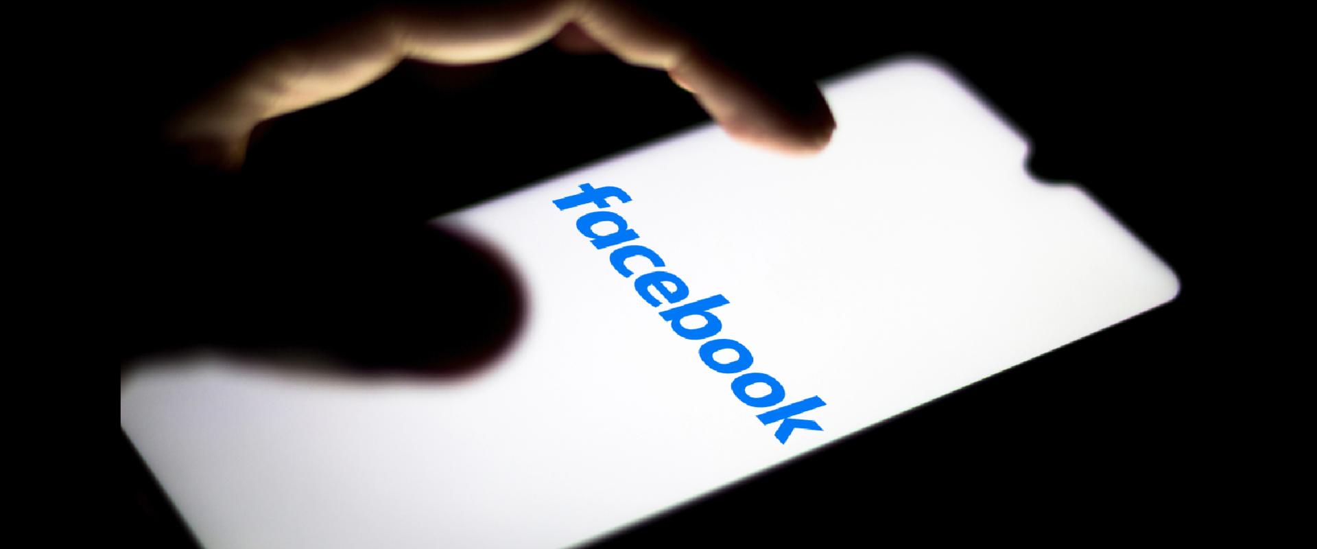 Nyugi, puszta véletlen, hogy arról beszélsz, milyen fáradt vagy, és már kapod is a kávéhirdetéseket Facebookon
