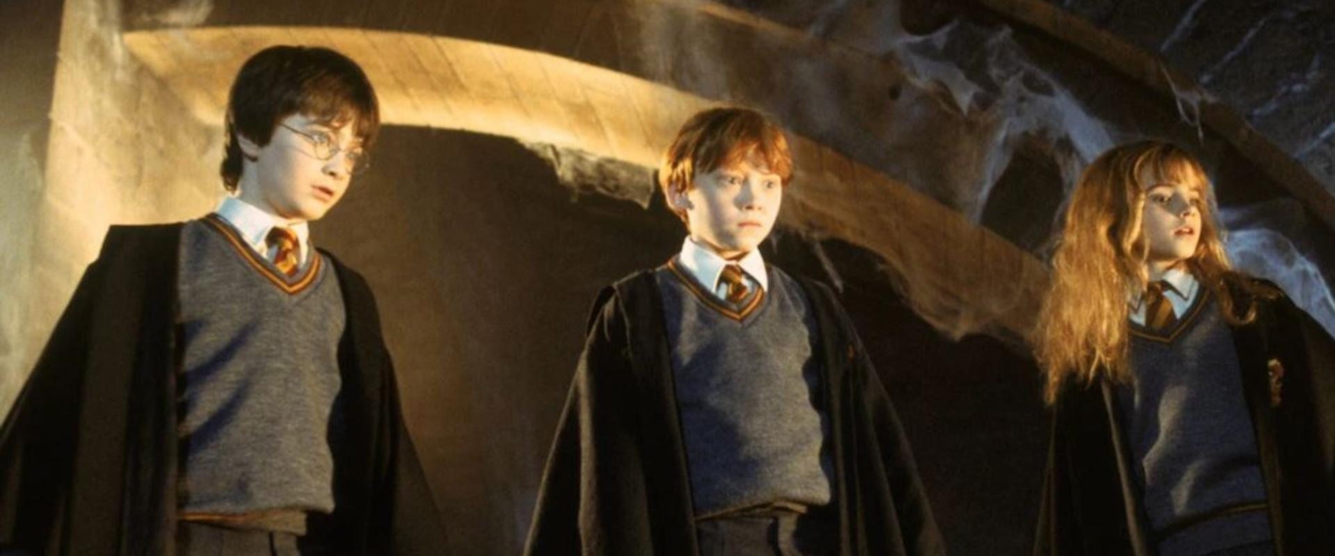 Malfoy, Ron, Neville és a címszereplő is feltűnik a Harry Potter sorozat új forgatási fotóin