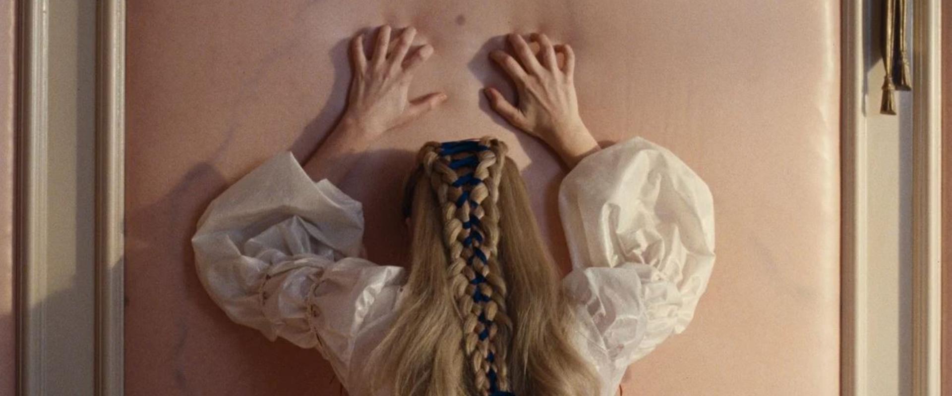 Nem mi vörösödünk el, te vörösödsz el az „Üvöltő szelek