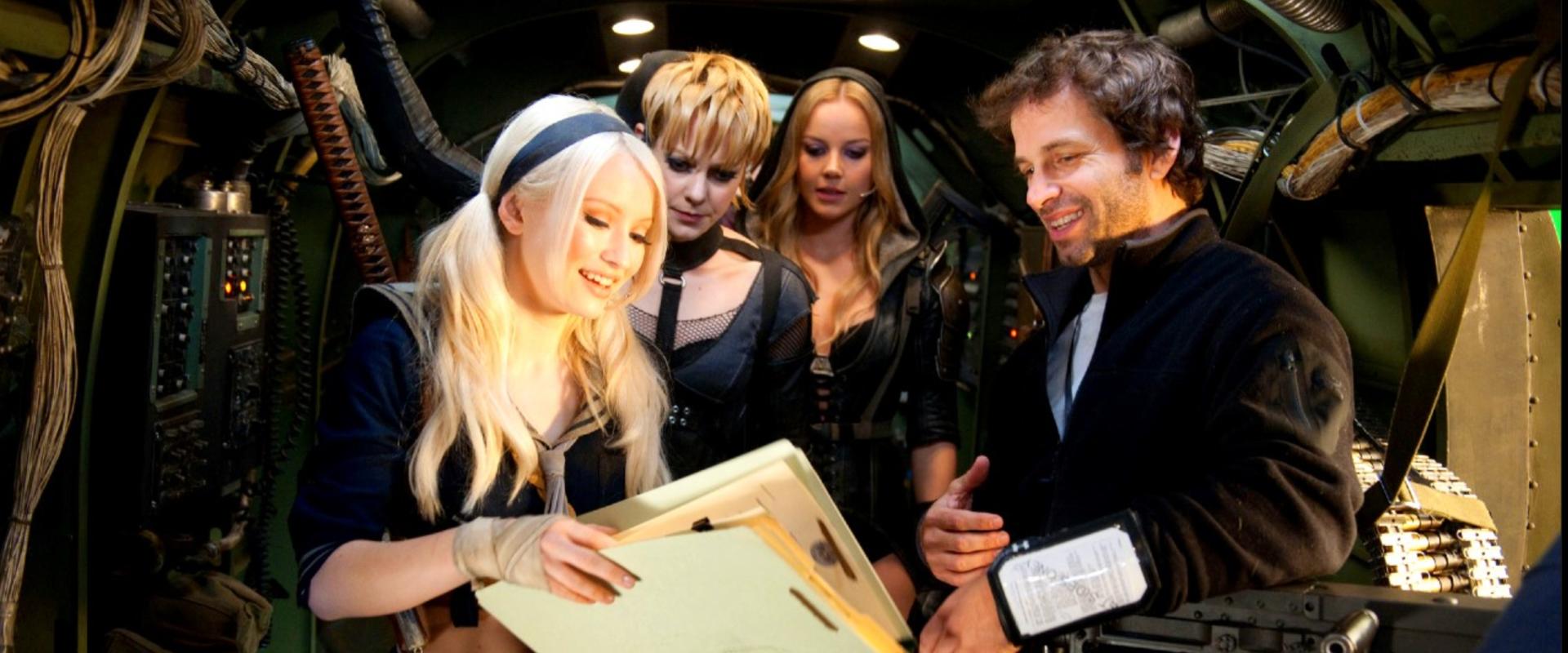 Zack Snyder új projektje: egy „dögös leszbi akció”