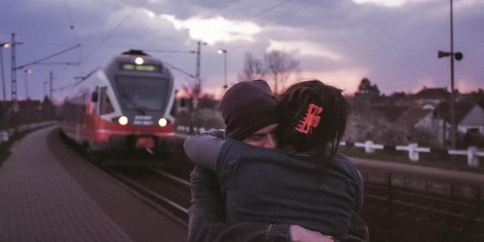 Üzlet - Bizonyos helyzetekben nehezebb párt találni – egy társkereső iroda ilyenkor is segíthet