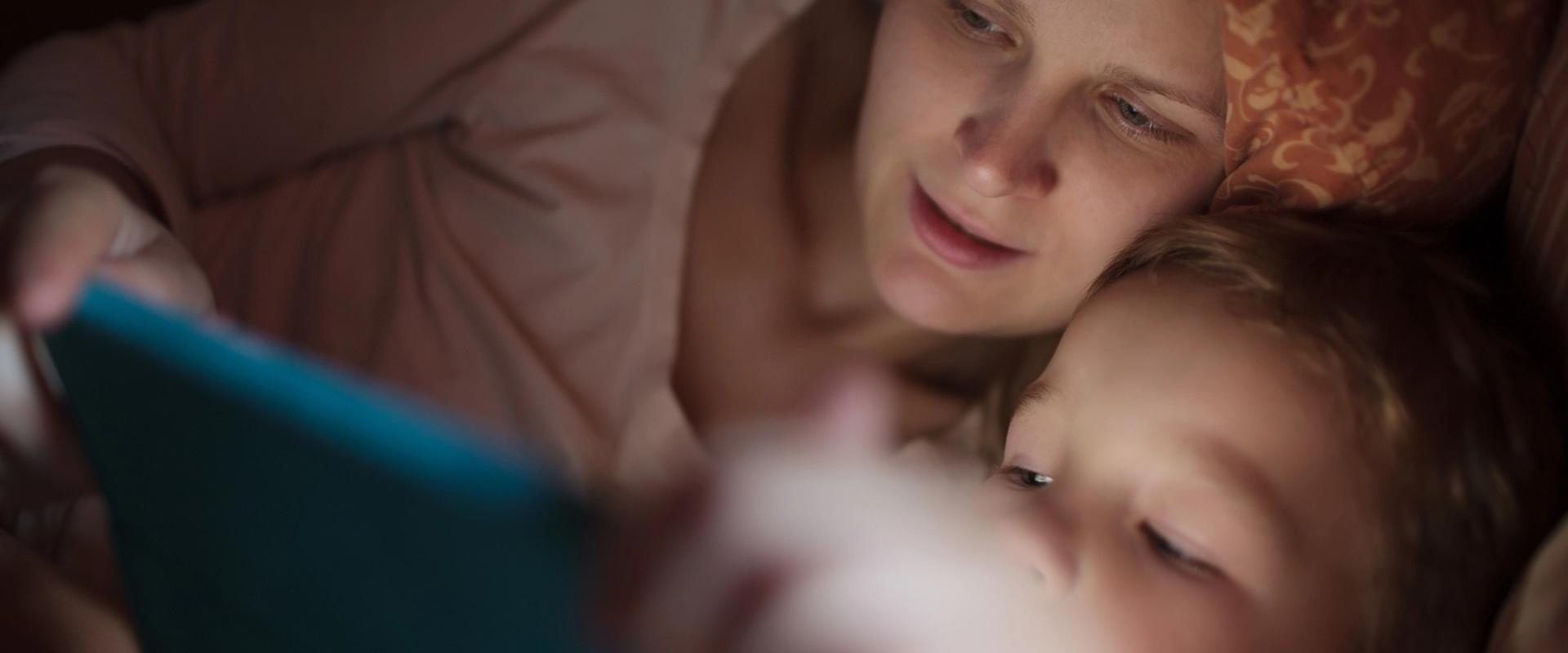 Ártalmasak lehetnek az AI slop videók a kisbabák fejlődésében