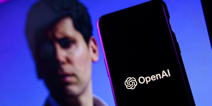 Gaming - Szexi tűzoltós képet generáltatott magáról Sam Altman