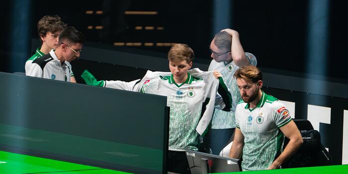 CS2 - m0NESY letette a voksát, elárulta, hogy ki lesz 2025 legjobb játékosa donk és ZywOo közül