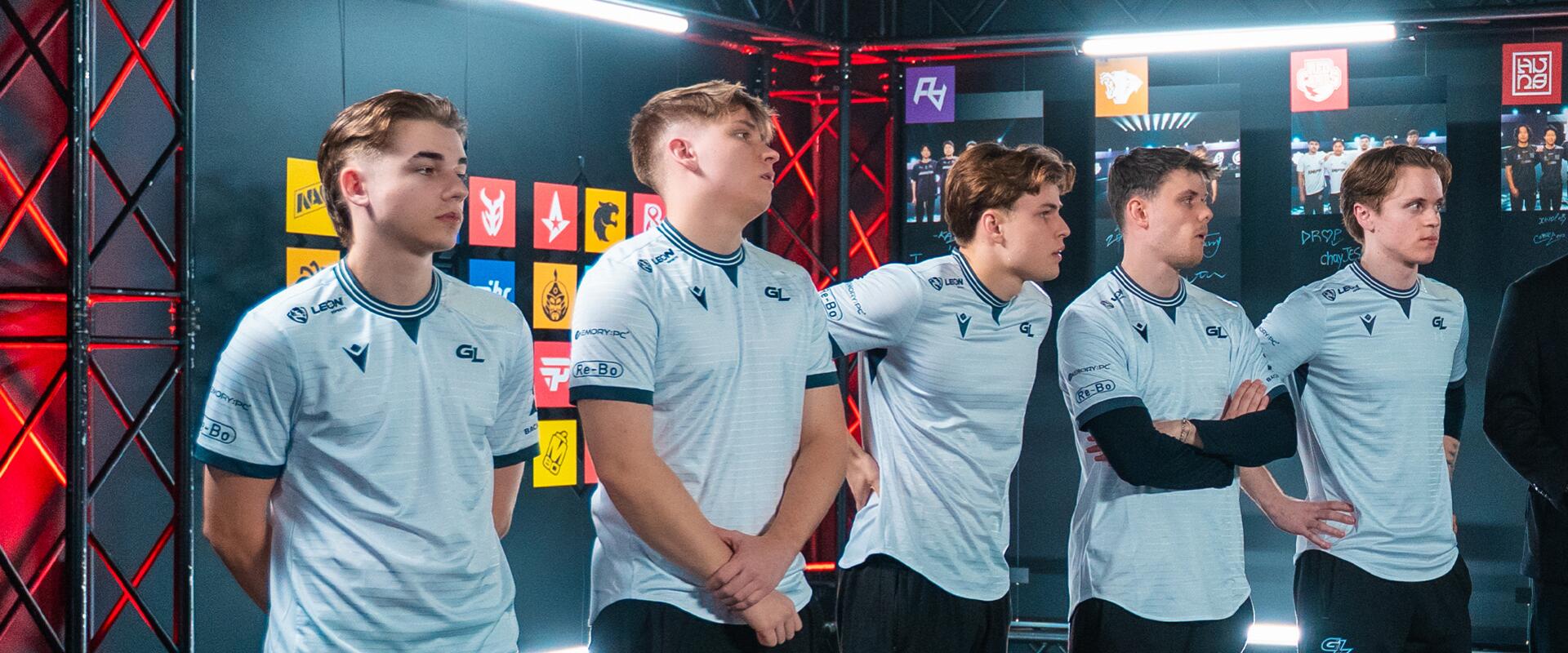 Mindenki biztos volt benne, mégsem cserélt a MOUZ és a NAVI sem