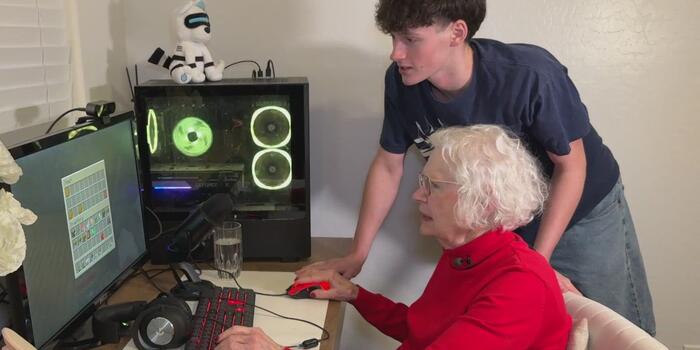 Gaming - Egy 81 éves nagymama Minecraft-videói segítettek meggyógyítani az unokáját