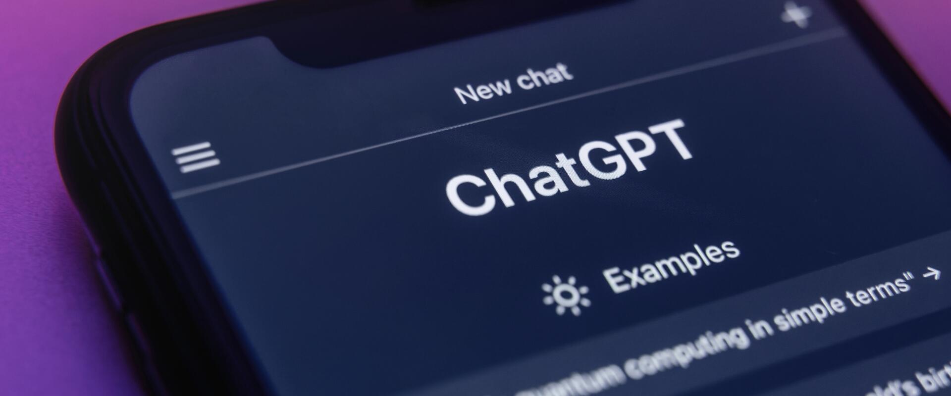 Reszkess Google Fordító, megérkezett a ChatGPT fordítója