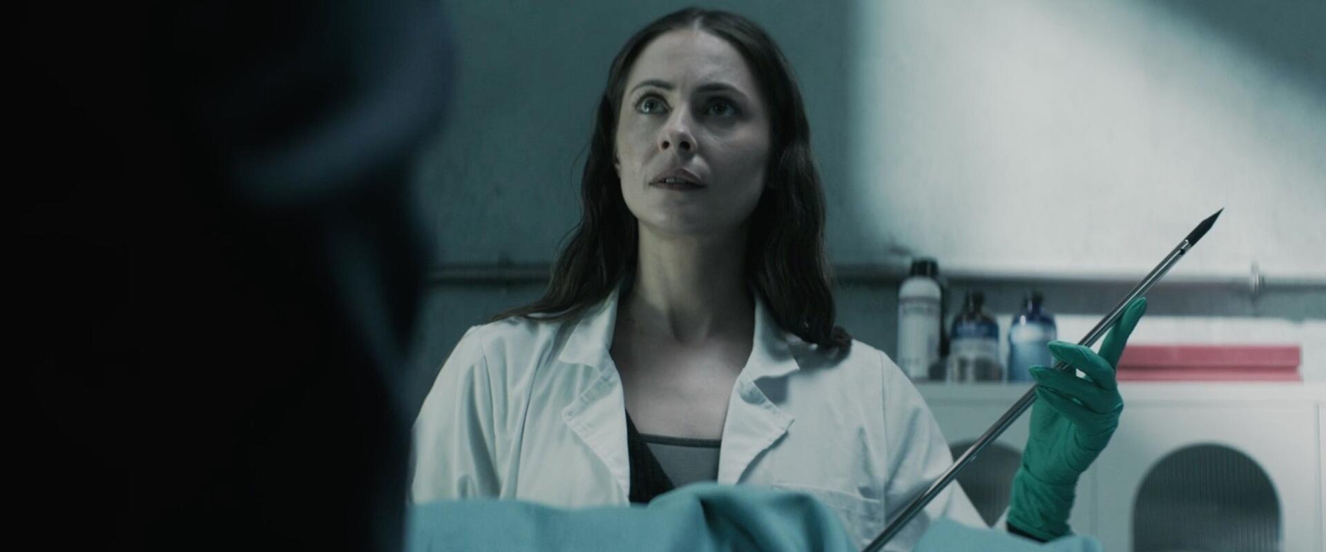 A holtak is felkelnek, olyan ijesztő lesz a The Mortuary Assistant film!