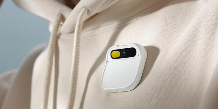 Gaming - A Humane már belebukott, de az Apple is megpróbálkozik az AI-kitűző gyártással