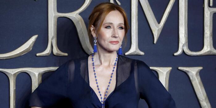 Film és Sorozat - John Lithgow kiáll a Harry Potter-sorozat mellett, de bírálja J. K. Rowling transz nézeteit